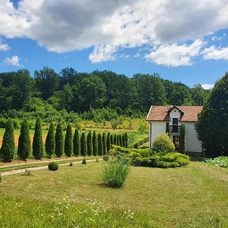 Zelena Dolina-green Valley Holiday home