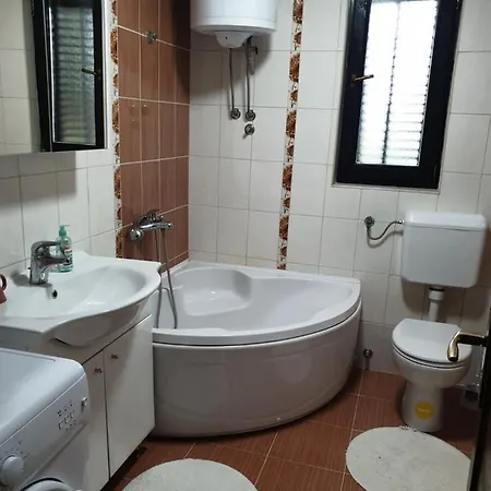 Zelena Dolina-green Valley Holiday home