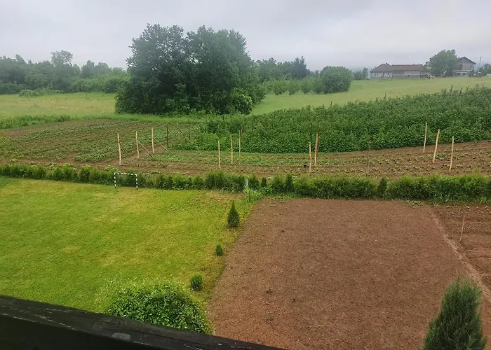 Semesterbostad Zelena Dolina-green Valley