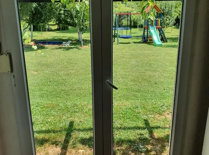 Zelena Dolina-green Valley